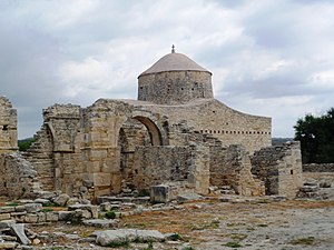 Anogyra'daki Kutsal Haç manastırı 02.jpg