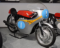 Honda RC 171 350cc-viercilinder uit 1963