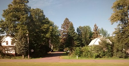 Houses in Randall, Minnesota.jpg