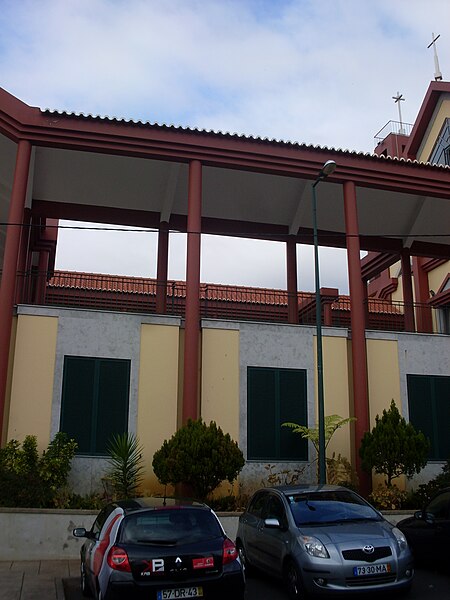 File:Igreja dos Álamos, Santo António, Funchal - 26 Jan 2012 - SDC15168.JPG