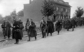 Zajatí belgičtí vojáci po pádu pevnosti Eben-Emael 11. května 1940