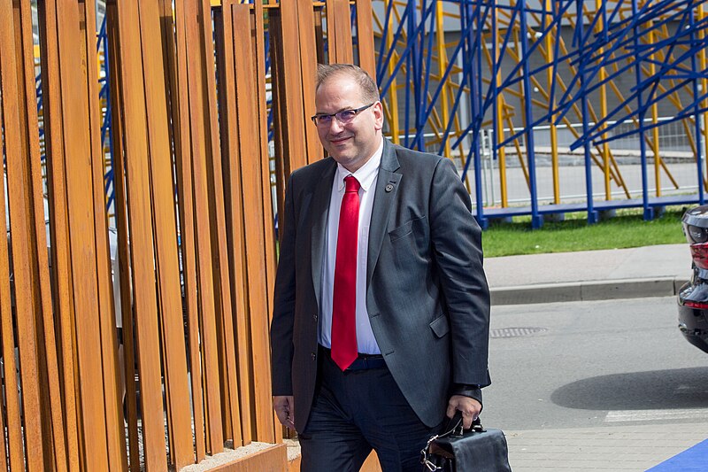 File:Informal meeting of health ministers (iEPSCO). Arrivals A72A0351 (35205347764).jpg