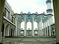 Inside sultan salahuddin mosque.JPG