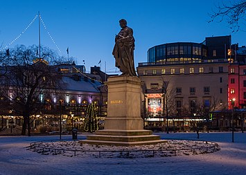 English: Monument of Jöns Jacob Berzelius by Carl Gustaf Qvarnström in Berzelii Park in central Stockholm.