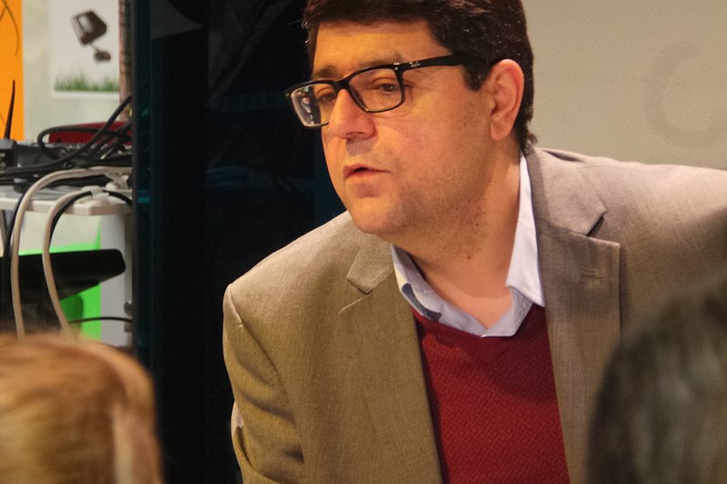 File:Jamshid Barzegar 2017.jpg