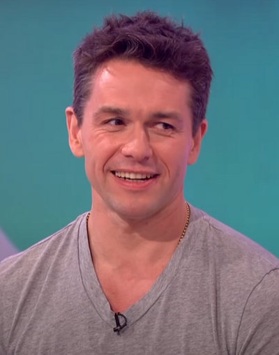 Julian Ovenden Net Worth, Biography, Age and more