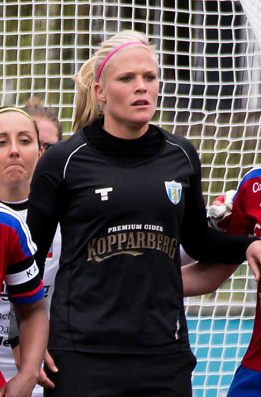 Kathlene Fernström 2015 (cropped)