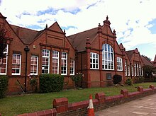 Kingsthorpe Grove Primary School in 2013 Kingsthorpe Grove Primary School - geograph.org.uk - 3594703.jpg