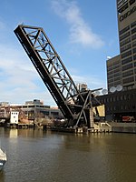 The Kinzie Street bridge in its present raised and permanently locked position in 2009