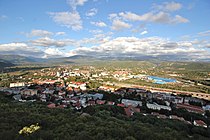 Knin - výhľad na mesto z pevnosti (2020) 2.jpg