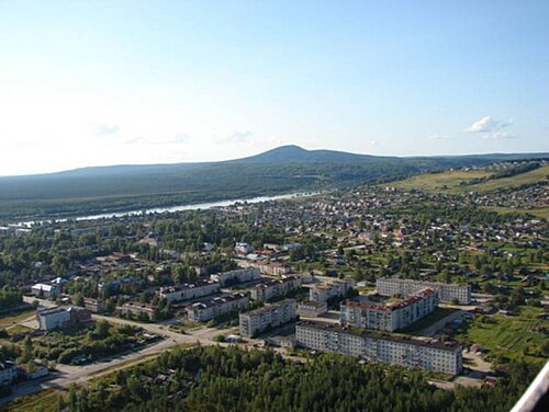 Город красновишерск пермский. Город Красновишерск Пермский край. Красновишерск центр города. Город Красновишерск Пермский край фото. Пермский край город Красновишерск Приискова улица.