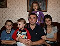 Миниатюра для Файл:Kuchumov Andrei with his childrens.JPG