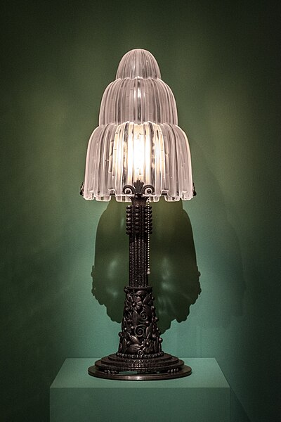 File:Lamp - Paul Kiss (38691617495).jpg