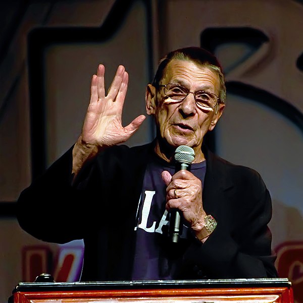 File:Leonard Nimoy, 2011, ST Con-2 B.jpg