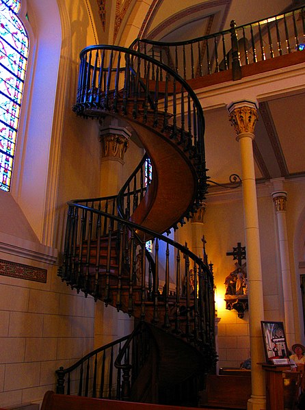 File:Loretto Chapel Miraculous staircase.jpg