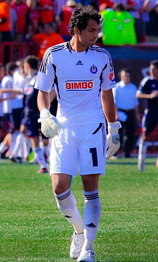 <span class="mw-page-title-main">Luis Ernesto Michel</span> Mexican footballer (born 1979)