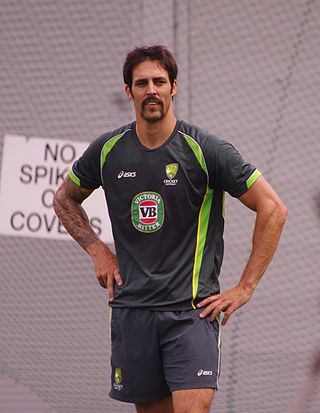 <span class="mw-page-title-main">Mitchell Johnson with the Australian cricket team in the 2013–14 Ashes series</span>