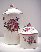 Porcelaine tendre vers 1750