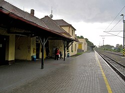 Milovices dzelzceļa stacija