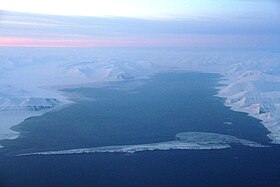 Akseløya und der Van Mijenfjord