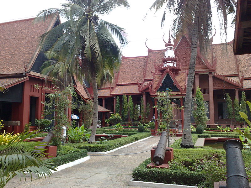 File:National museum phnom penh cambodia 02032011093.jpg