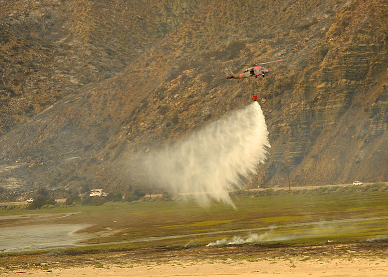 File:Naval Base Ventura County, Point Mugu wildfires 130503-N-VN372-171.jpg