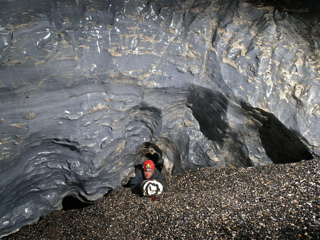 Nettlebed Cave