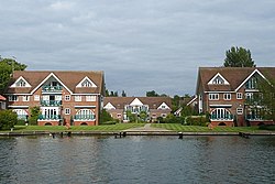 Bourne End (lungsod sa Hiniusang Gingharian, Buckinghamshire)