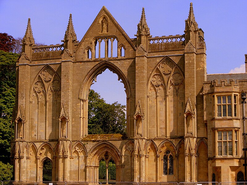 File:Newstead Abbey Church 03.jpg