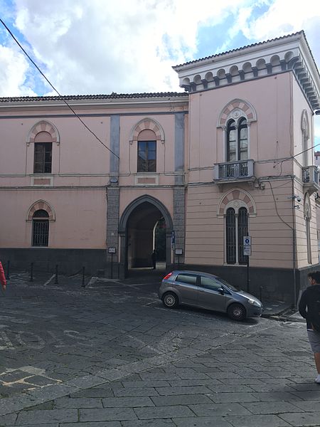File:Palazzo G. Fortunato.jpg
