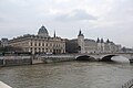 Paris 75004 Quai de la Corse Tribunal de Commerce - Pont au Change 20161127.jpg