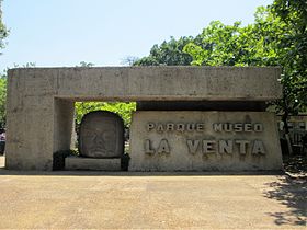 Parque Museo La Venta 01.jpg
