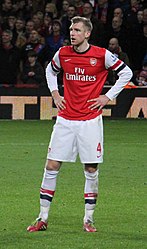 Per Mertesacker 2014 v Palace.jpg