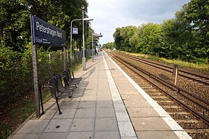 Petershagen-Eggersdorf- Petershagen- Bahnhof Petershagen Nord- auf Bahnsteig 8.8.2013.jpg