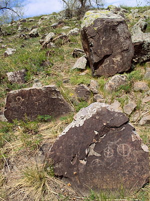 Багазаринские петроглифы