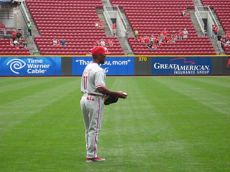 File:PhilliesvsRedsLaborDay2012 07.JPG