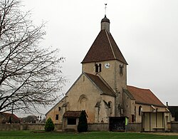 Pourlans Kirche mit Umgebung.JPG