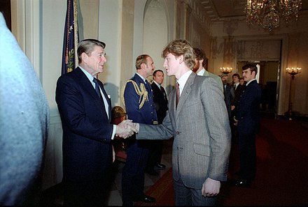 Gretzky with U.S. President Ronald Reagan in 1982