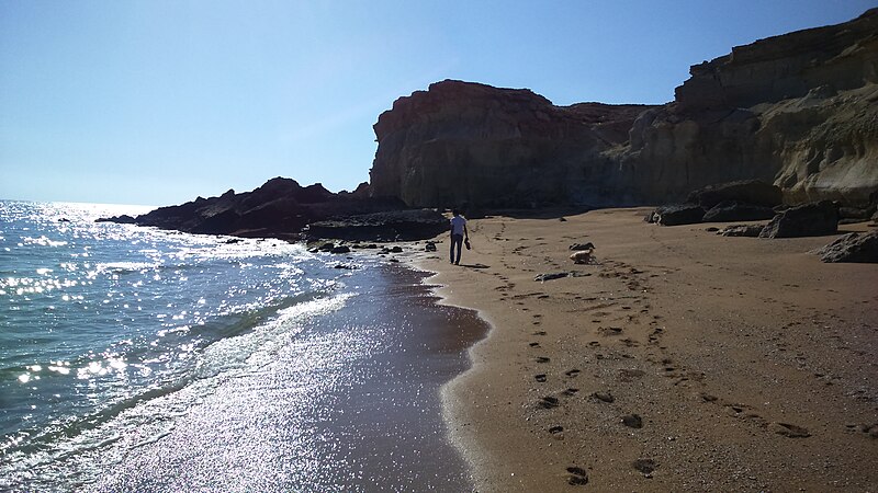 File:Qeshm Island, Persian Gulf.JPG