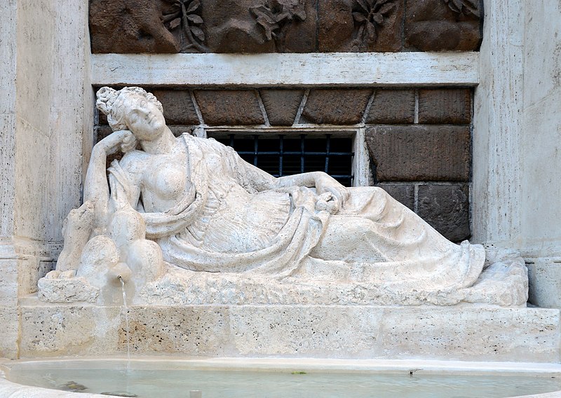 File:Quattro Fontane - Statue Diana.jpg