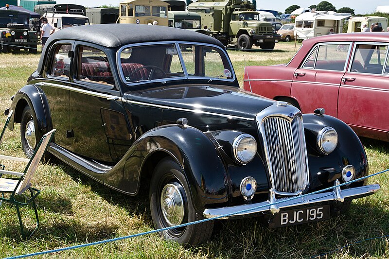 File:Riley RME (1953) - 9506082606.jpg