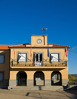 Rionegro del Puente Ayuntamiento 20081025.jpg