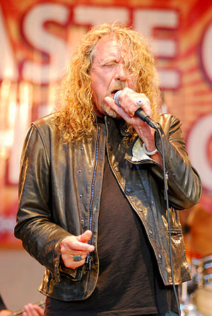 Robert-Plant 2010-July photo-byAdam-Bielawski.jpg