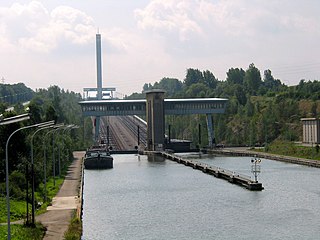 <span class="mw-page-title-main">Ronquières inclined plane</span>