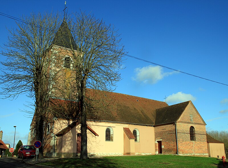 File:Saint-Bonnet-en-Bresse Kirche.JPG