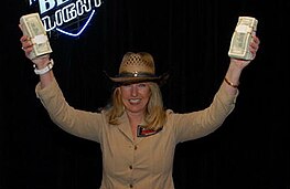 Boyer after winning the Ladies World Championship event Sally Boyer.jpg