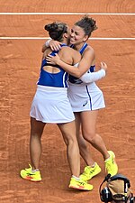 The joy of the victorious Italian women.