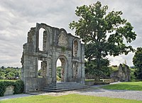 Erhaltener Rest des Mittelrisalits von Schloss Rochefort