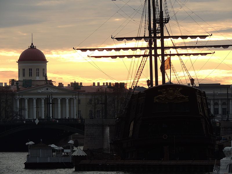 File:St. Petersburg - panoramio (2).jpg
