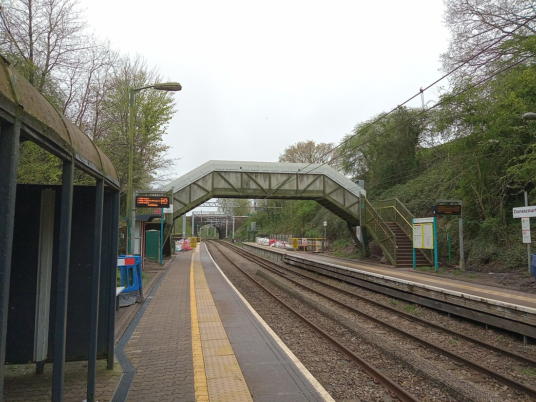 Danescourt railway station